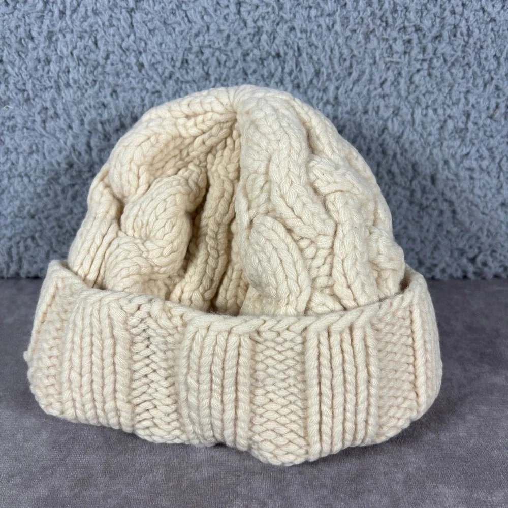 Abercrombie & Fitch Beanie Women OS Cream Lambswool Cashmere Cable Knit Moose